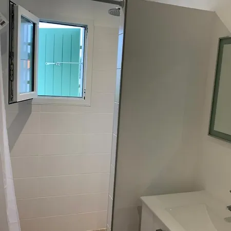 Maison Spacieuse Avec Terrasse Proximité Hébergement de vacances La Couarde-sur-Mer