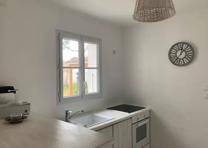 Spacious House Close To The Сasa de vacaciones La Couarde-sur-Mer