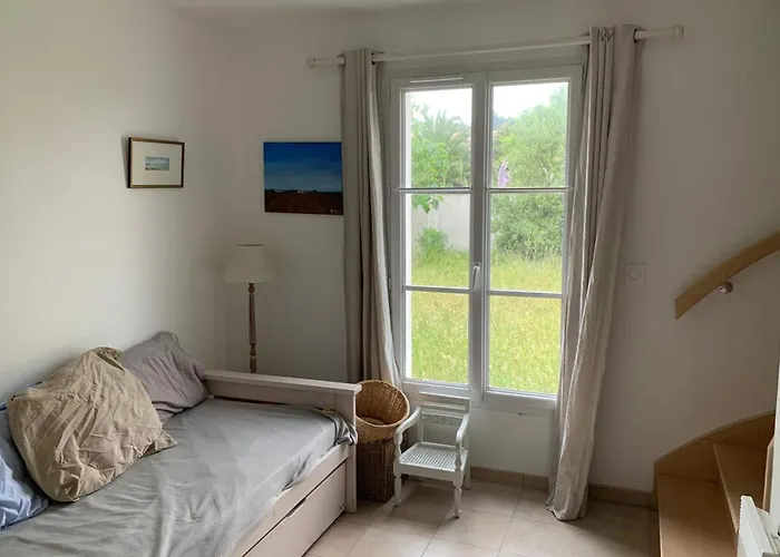 Spacious House Close To The Сasa de vacaciones *