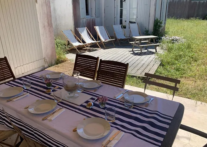 Spacious House Close To The Сasa de vacaciones *